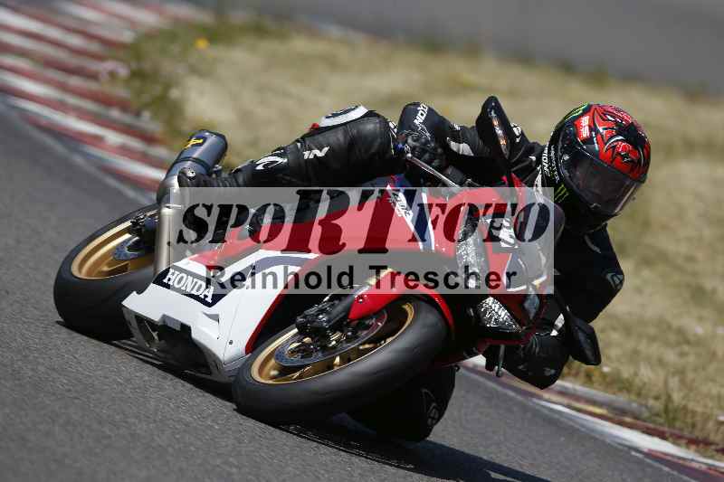 Archiv-2023/28 05.06.2023 Moto Club Anneau du Rhin/blanc-novice/32